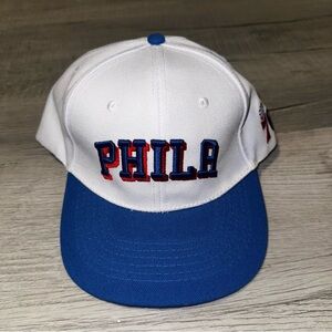Vtg Philadelphia 76ers SnapBack Hat “PHILA” Coyote White Cap OSFA Embroidered